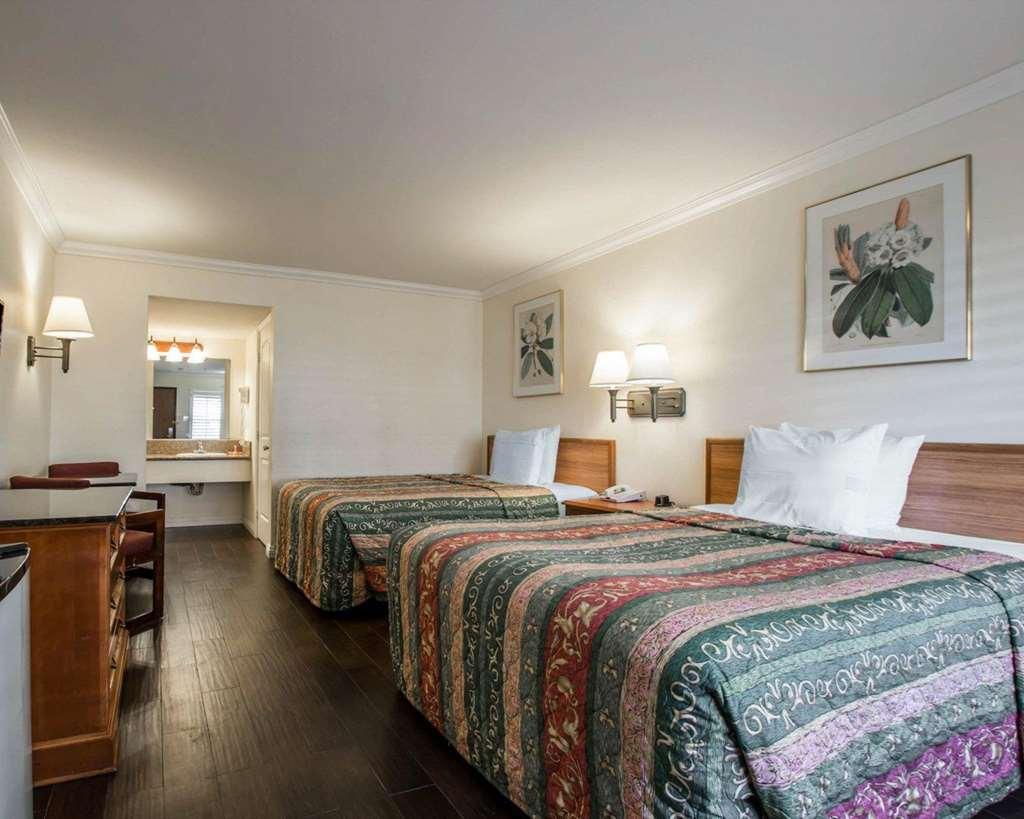 Econo Lodge מורנו ואלי חדר תמונה